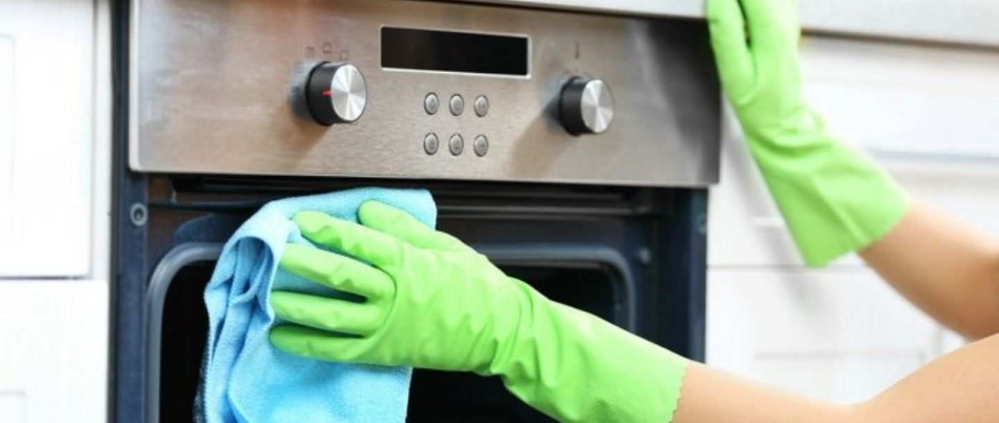Pro Cleaning Hacks For Your Oven